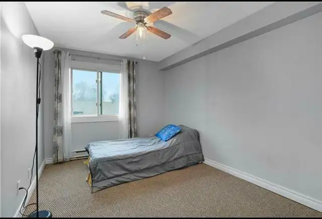 3br   1.5 bathroom townhouse available for rent Kitchener - Photo 7