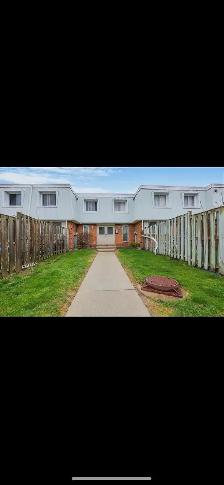 3br   1.5 bathroom townhouse available for rent Kitchener - Photo 12