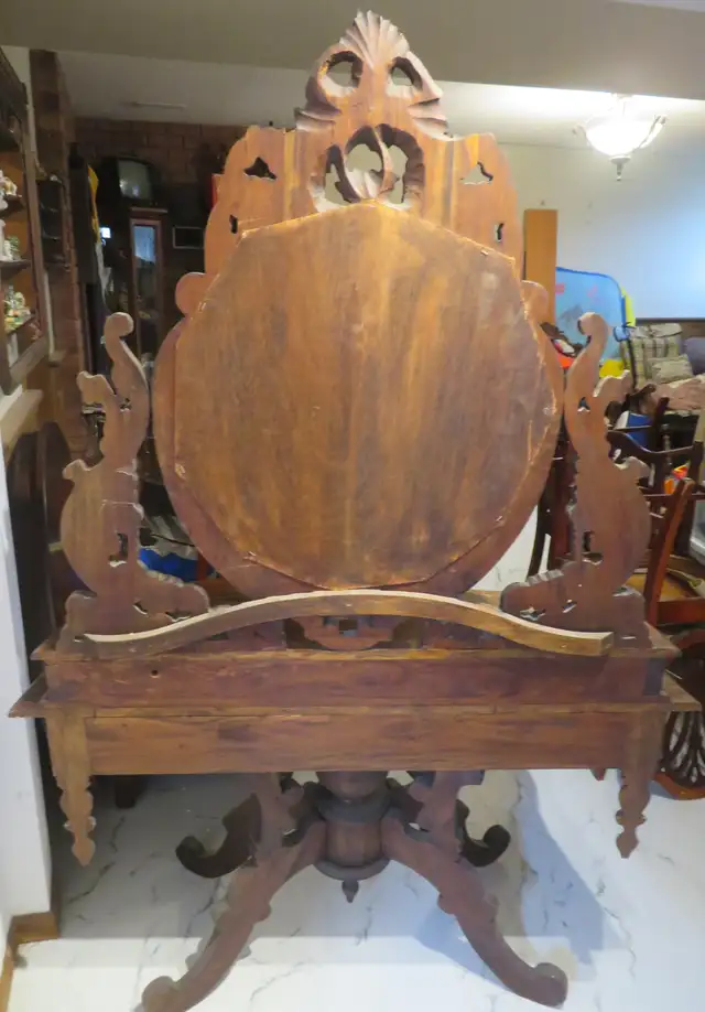 Antique Mirror Table - Photo 5