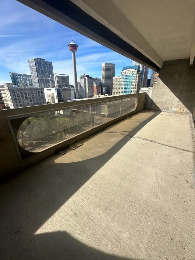 Downtown Calgary Condo - Photo 2