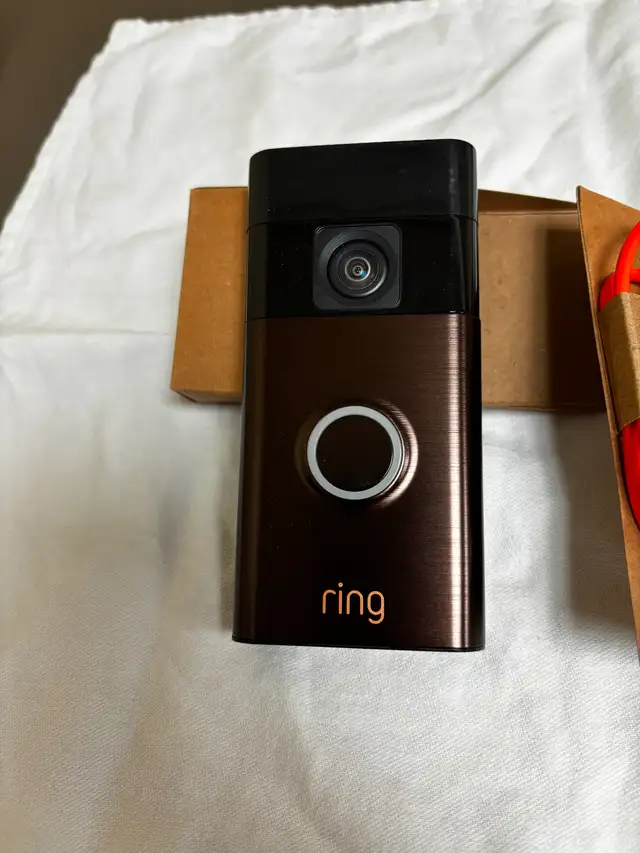 RING BATTERY DOORBELL CAMERA-AS NEW in Box - Photo 4