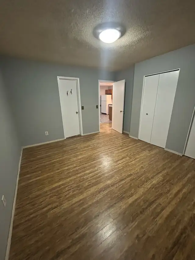 2 bedroom main level single family home - Photo 5