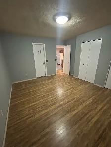 2 bedroom main level single family home - Photo 5