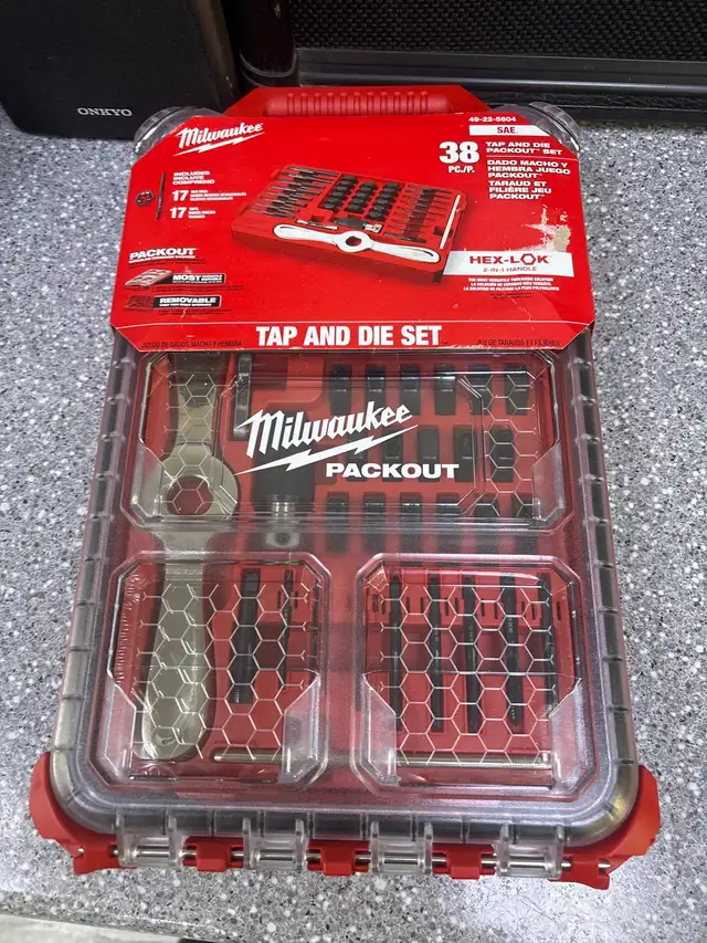 Milwaukee 49-22-5604 38 Pcs Tap & Die Set New