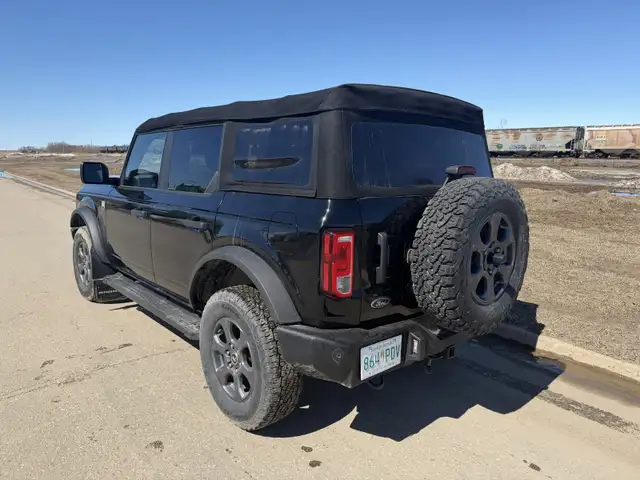 2022 Ford Bronco Big Bend - Photo 3