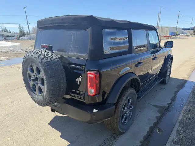 2022 Ford Bronco Big Bend - Photo 4