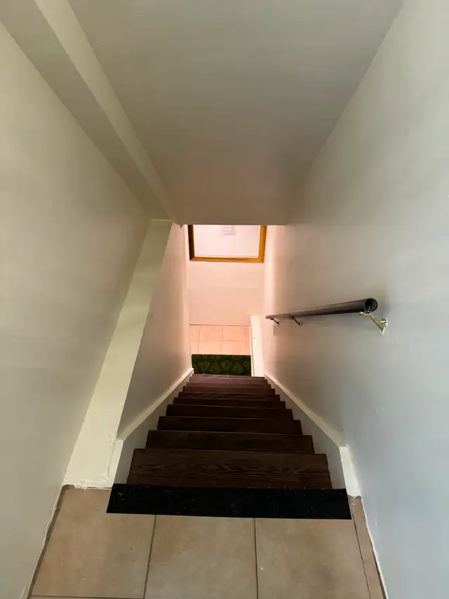 Wellness-Focused Studio Space for Rent – 371 Danforth Ave - Photo 6