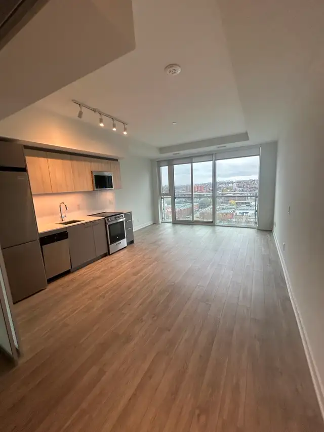 1 Bedroom Available - $2145   2 months Free - Junction Triangle
