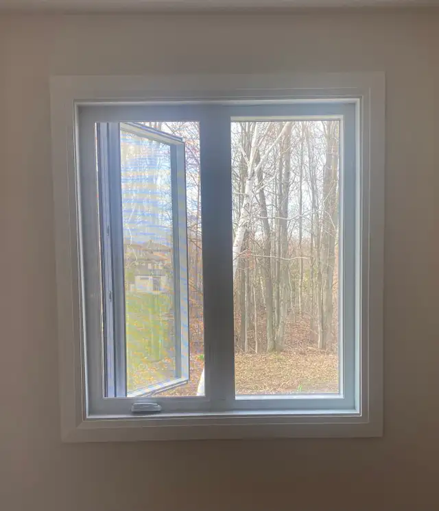 Verdun triple pane window