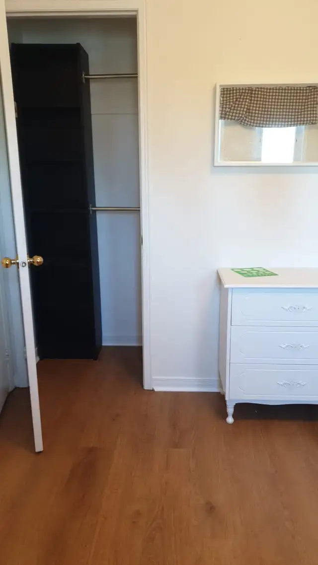 Room for Rent - Photo 2