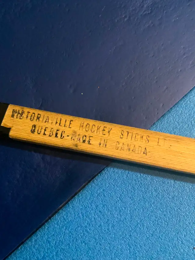 1960 Victoriaville hockey stick, straight blade. Vintage hockey - Photo 6