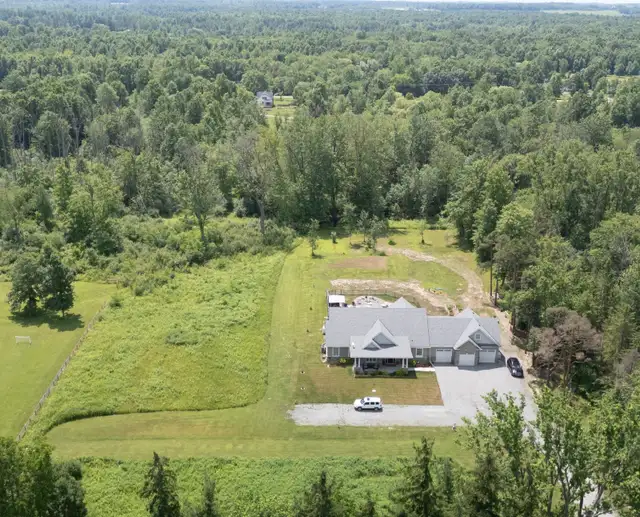 1.1 Acre Lot Niagara Parkway NO HST - Photo 9