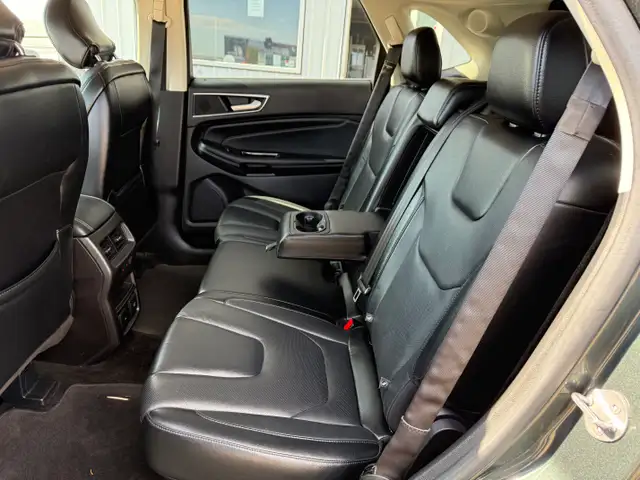 2015 Ford Edge Titanium - Photo 11
