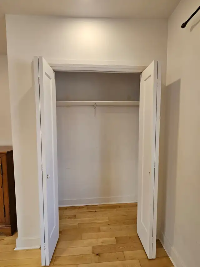 Renovated 4½ | Côte-des-Neiges | 2 Bedrooms - Photo 10