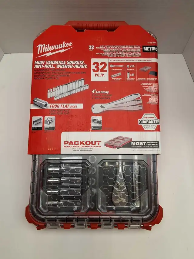 Milwaukee 48-22-9482 Packout 32 piece Metric 3/8'  Ratchet Set