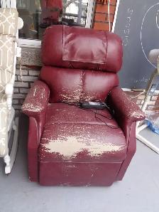 Fauteuil Lazy Boy électrique pour personne à mobilité réduite