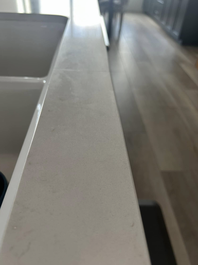 White Quartz Countertop - Photo 3