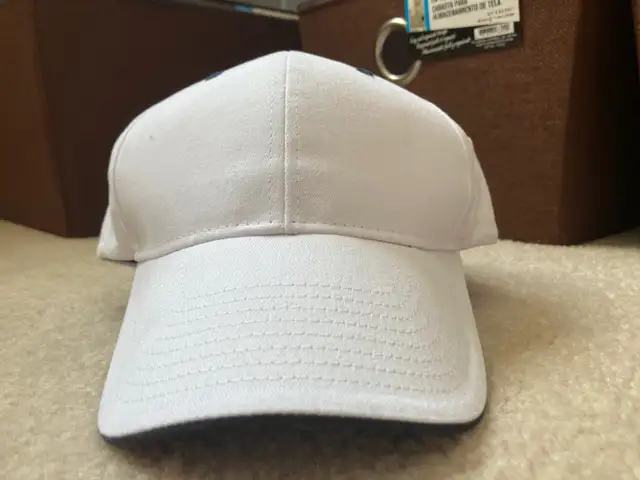 HIT ELITE BASEBALL CAPS - $3 EACH - BLACK OR WHITE - 72 IN TOTAL - Photo 3