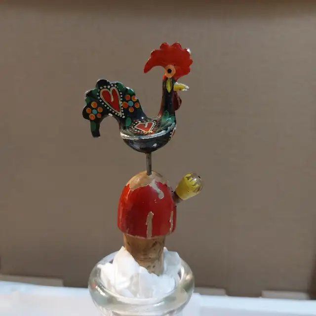 Cockerel Bottle Pourer