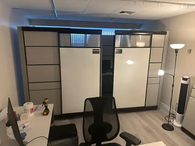 Teknion Private Office with Sliding Doors-Excellent Condition! - Photo 3