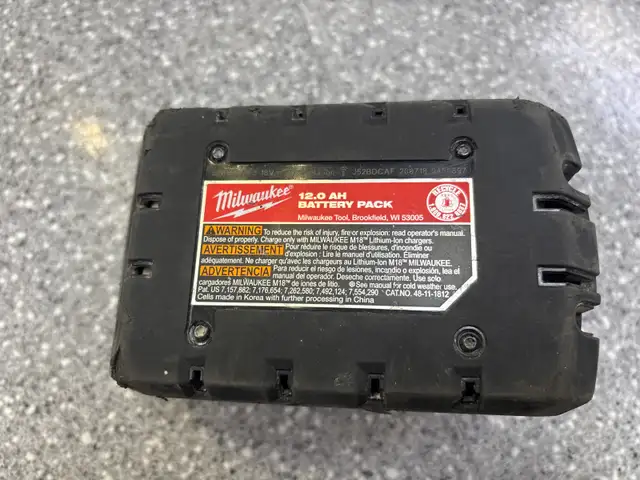 Milwaukee 18V 12AH HD High Output Battery - Photo 3