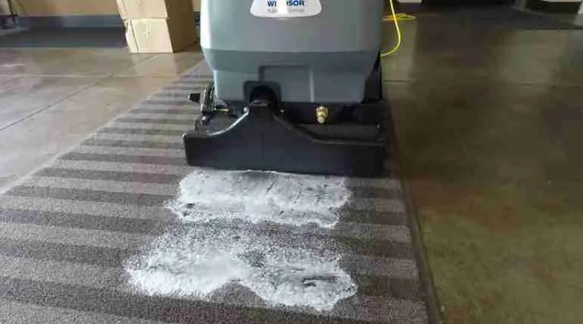 Karcher Cadet 7 Commercial Carpet Extractor - Photo 3