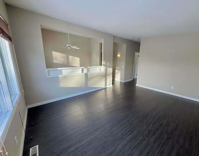 HOUSE FOR RENT – HIGHLAND PARK - Photo 2