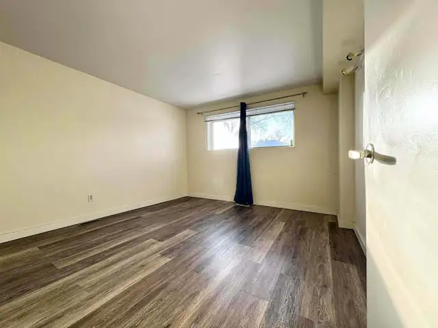 HOUSE FOR RENT – HIGHLAND PARK - Photo 7