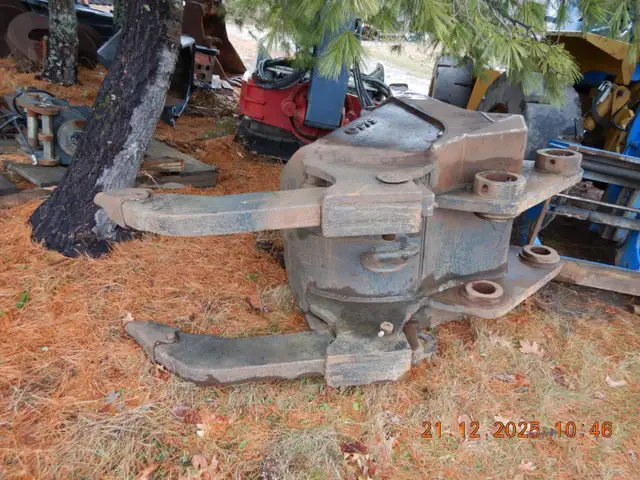 CONCRETE - ROCK ON SITE  EXCAVATING & CRUSHING EQUIPMENT - Photo 24