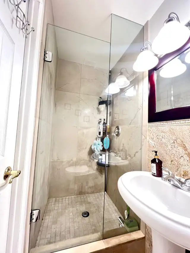 3BR Upper Unit | Quiet Tree‑Lined Area | 2 Parking | Available - Photo 16