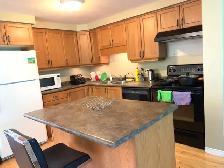 Townhouse for Rent in Waterloo - Photo 4