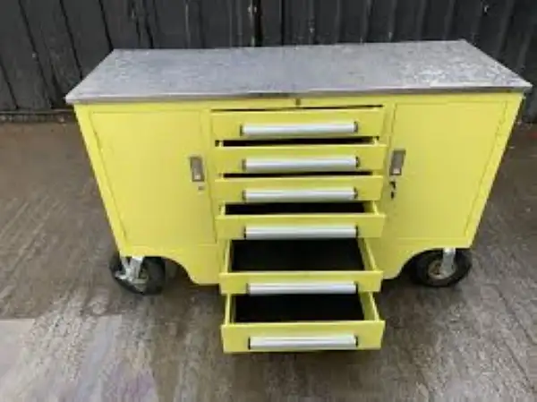 5FT Workbench – 7 Drawers & 2 Cabinets for Tools