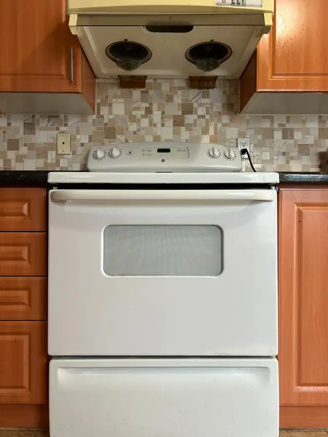 Best deal! only $798 very brigh one bedroom unit  rent - Photo 5