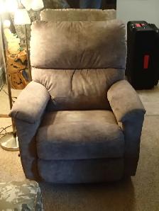 Used Reclining Chair Available for Free