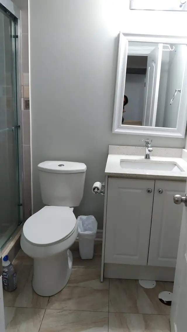 One Bedroom Legal Basement Apartment In Heartland Mississauga - Photo 6