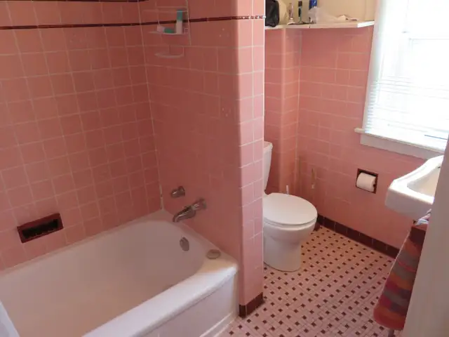 Great Student Rental In Fantastic Location 361 King St W - Photo 3