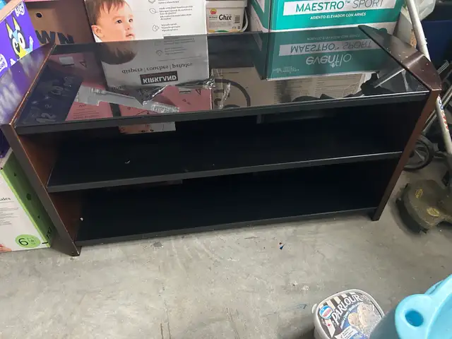 tv stand - Photo 2