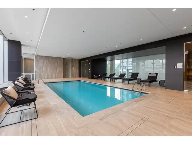 Prime Downtown Location Apartment for Rent - Photo 12