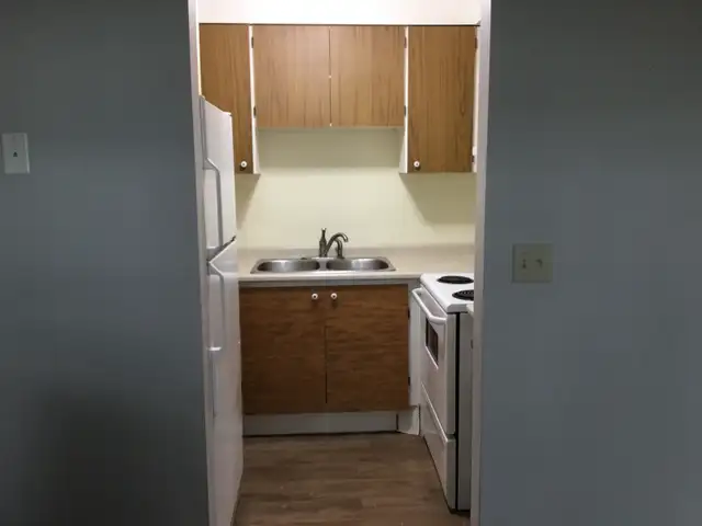 2 bedroom apartment for rent - Photo 2