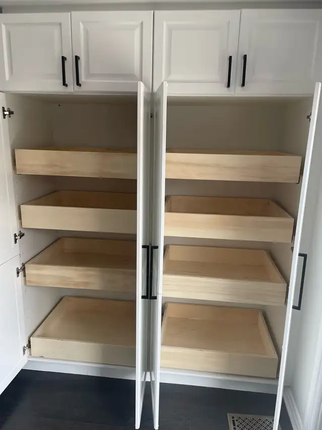 HR woodworking (finish carpenter) - Photo 3