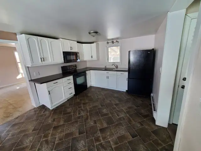 House for rent in Carman - Photo 2