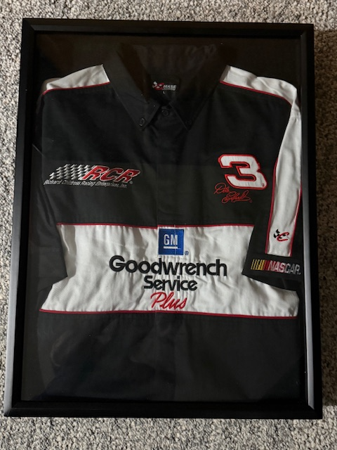 NASCAR: Vintage Dale Earnhardt Sr. Memorabilia - Photo 2