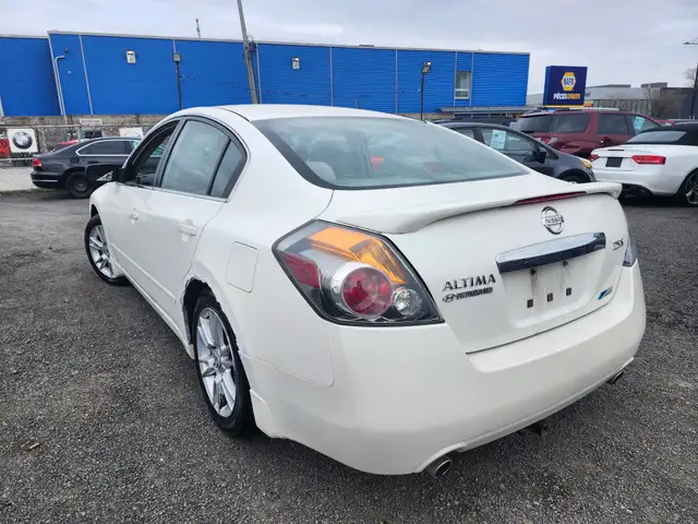 2010 Nissan Altima AUTOMATIQUE PETIT BUGET - Photo 6