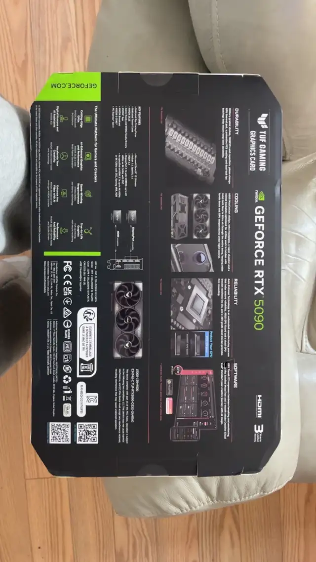 ASUS GEFORCE RTX 5090 TUF GAMING GRAPHIC CARD - BRAND NEW - Photo 3