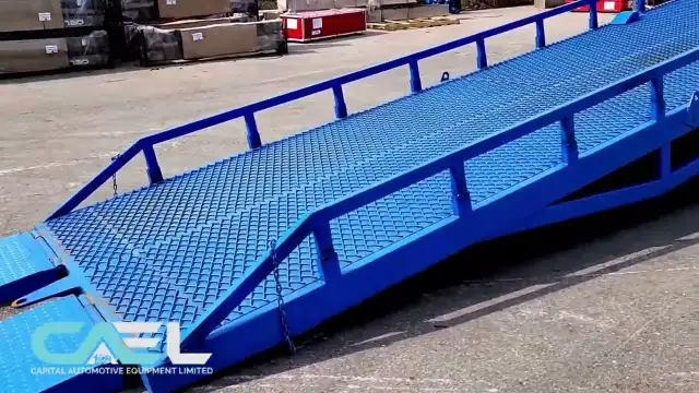 10T Heavy-Duty Mobile Loading Ramp - Photo 2
