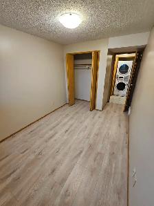 Beautiful 2 Bedroom Condo call to apply 306-960-5282 - Photo 2