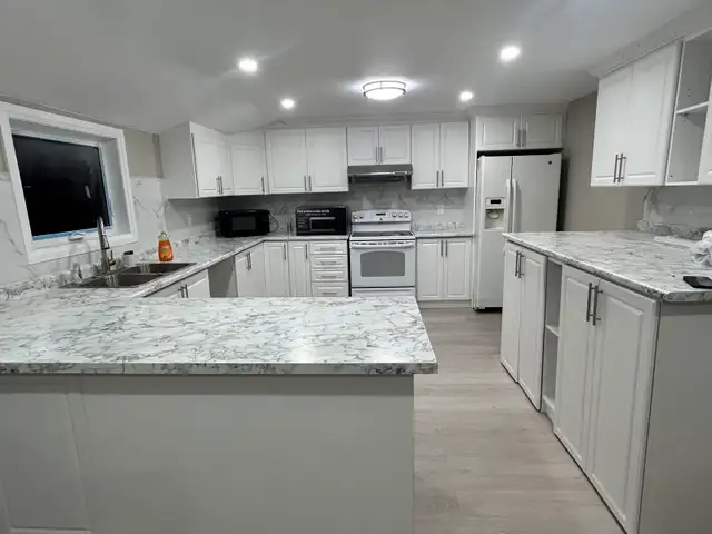 vinyl floor - Photo 3