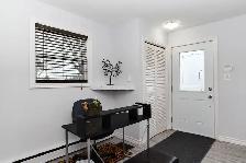 C1 MAIN - 3 BEDROOMS APARTMENT – FULLY FURNISHED | ALL UTILITIES - Photo 2