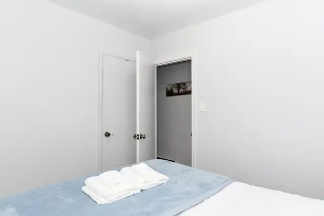 C1 MAIN - 3 BEDROOMS APARTMENT – FULLY FURNISHED | ALL UTILITIES - Photo 9