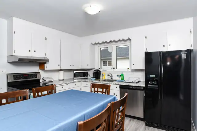 C1 MAIN - 3 BEDROOMS APARTMENT – FULLY FURNISHED | ALL UTILITIES - Photo 14